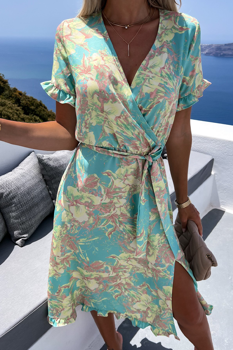 CD | Rochie modernă și aerisită