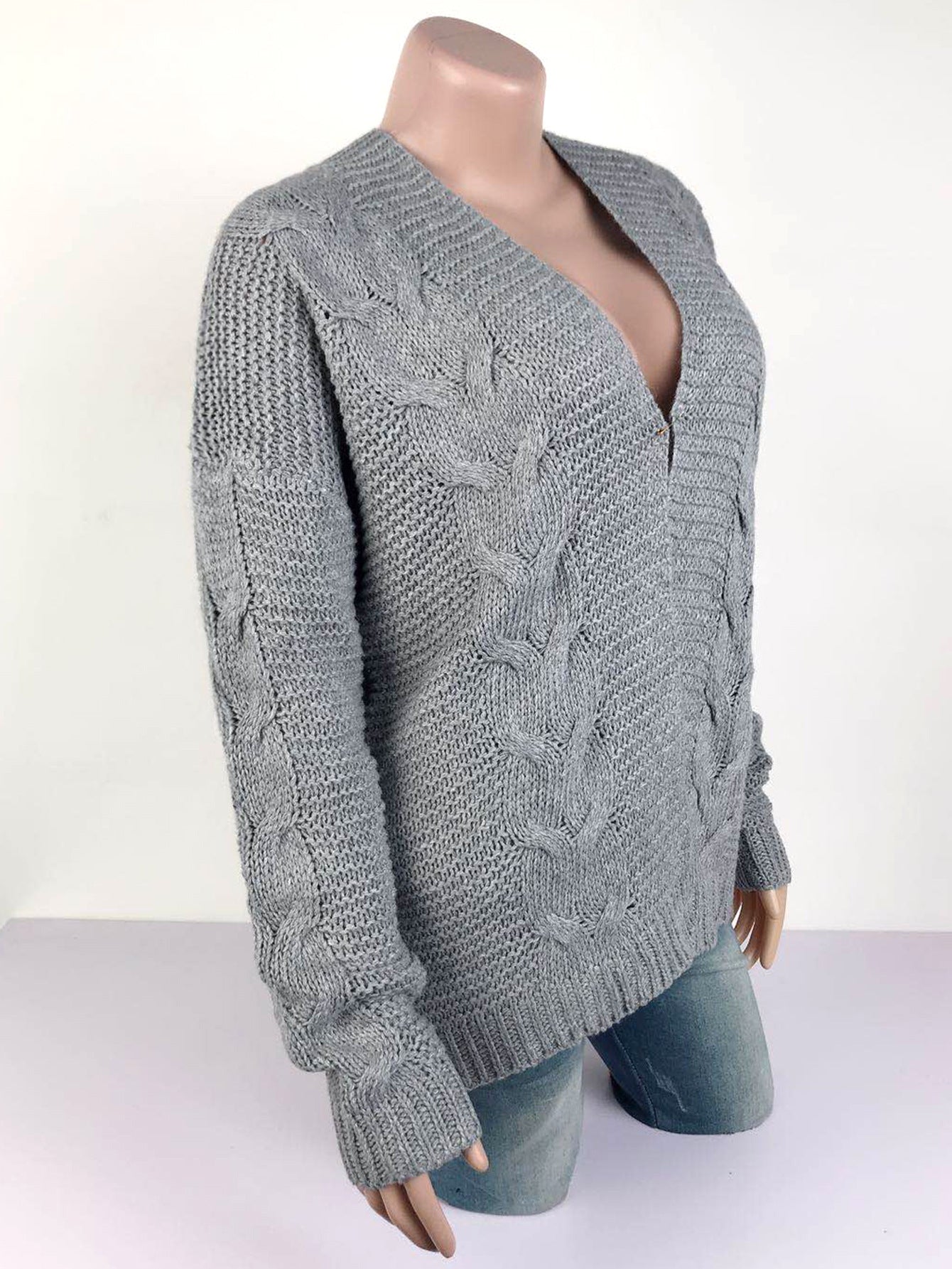 CD | Pulover trendy și elegant
