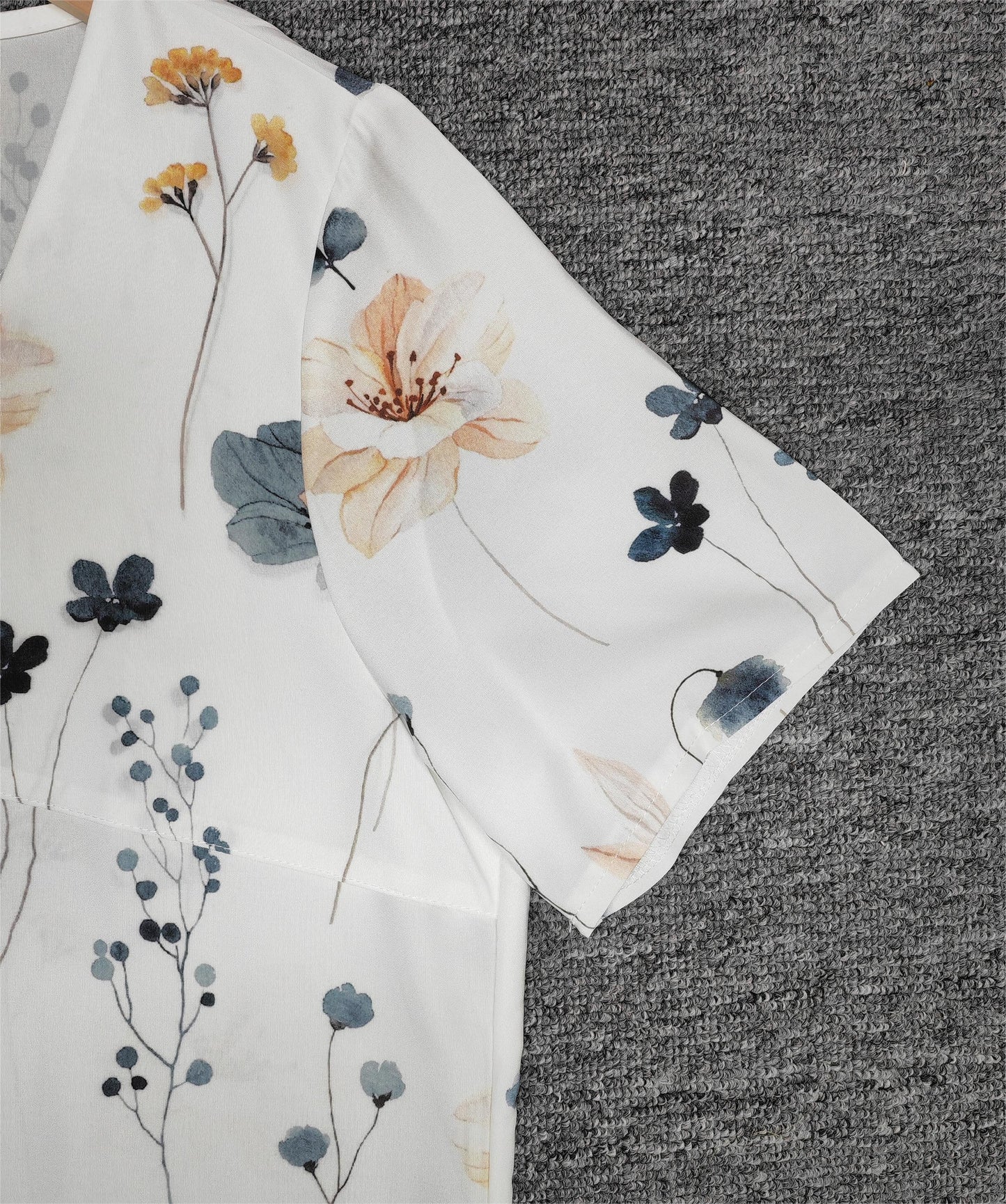 CD | Rochie generală confortabilă și elegantă