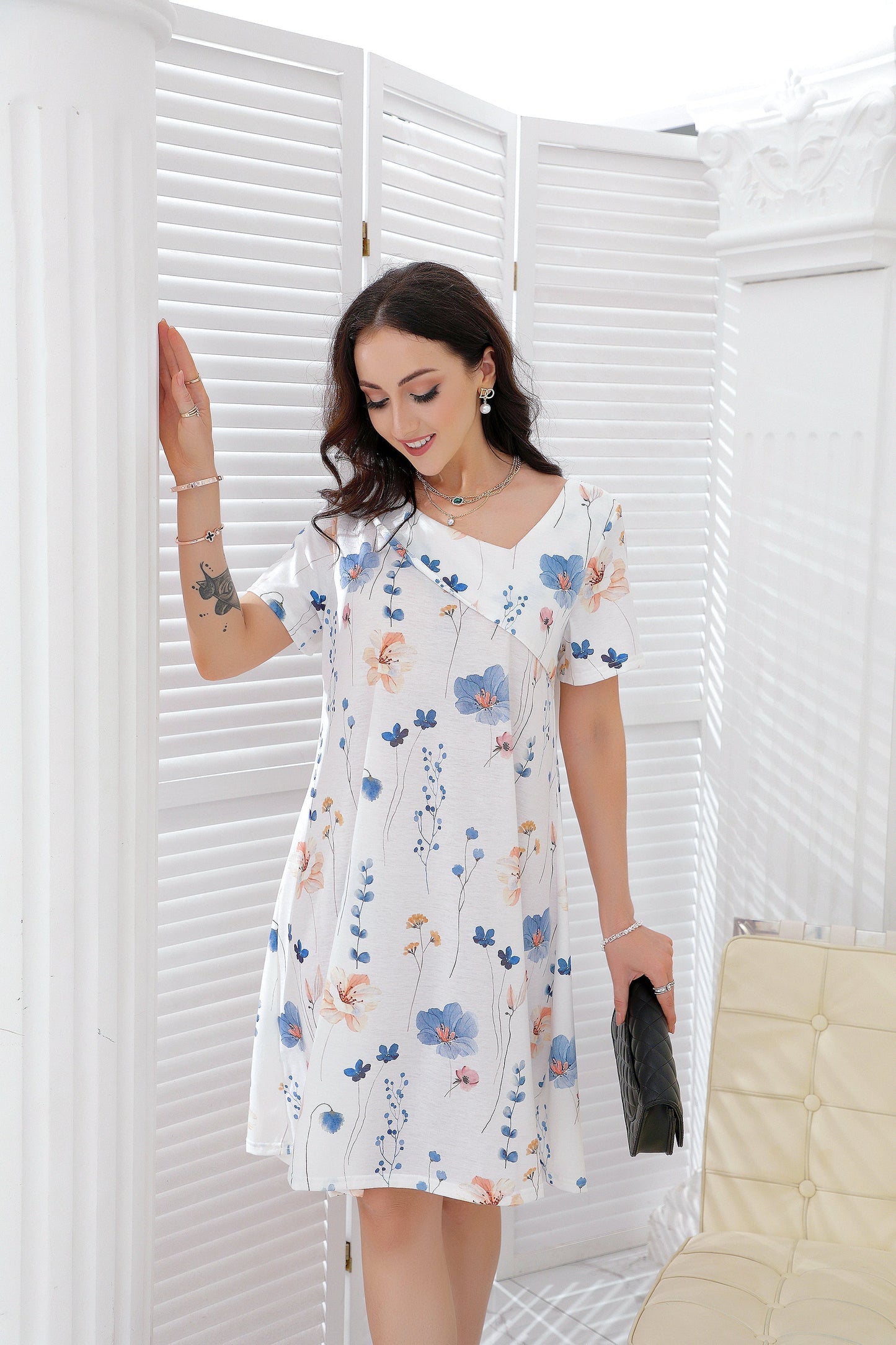 CD | Rochie generală confortabilă și elegantă