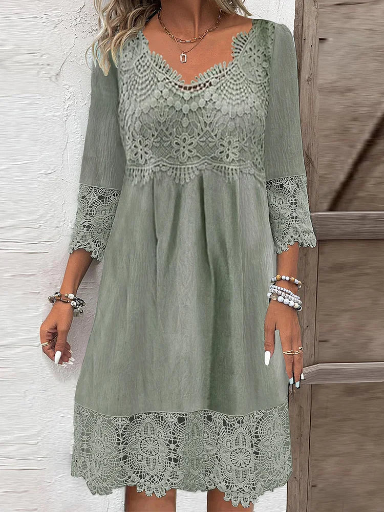 CD | Rochie midi din dantelă atemporală