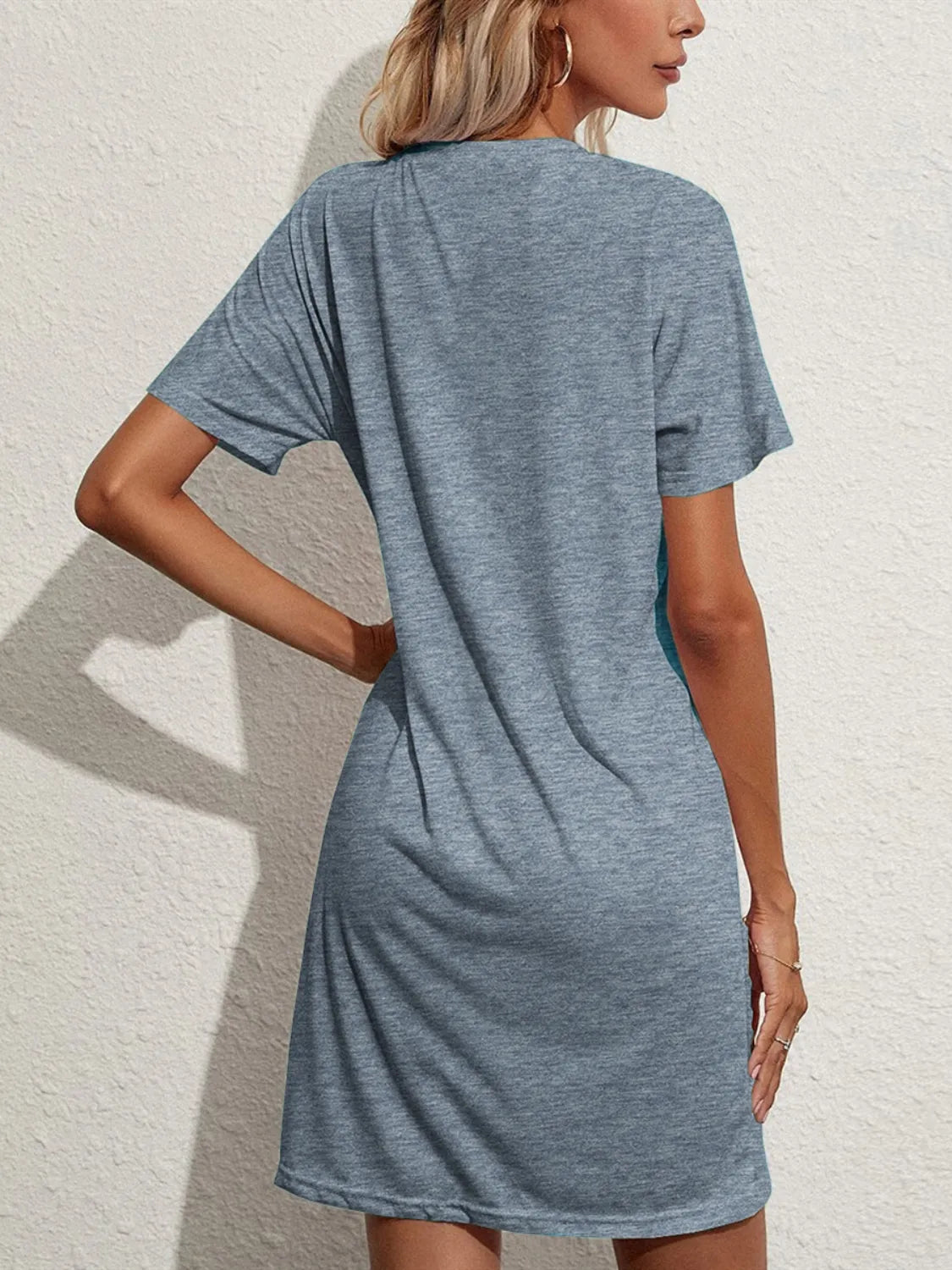 CD | Pocketed rotund gât scurt cu mânecă mini tricou