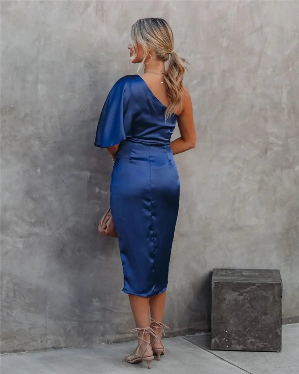 CD | Glamorous drapat rochie midi pentru femei