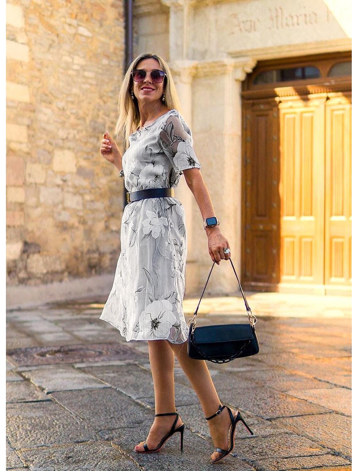 CD | Rochie midi plisată cu imprimeu floral pentru un stil elegant și confortabil