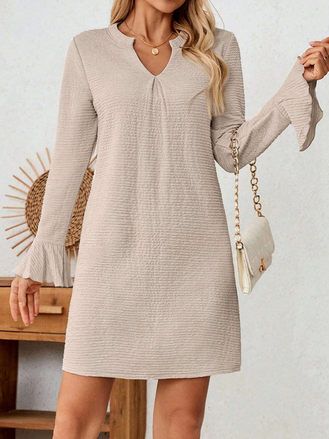 CD | Rochie mini crestată cu mâneci evazate