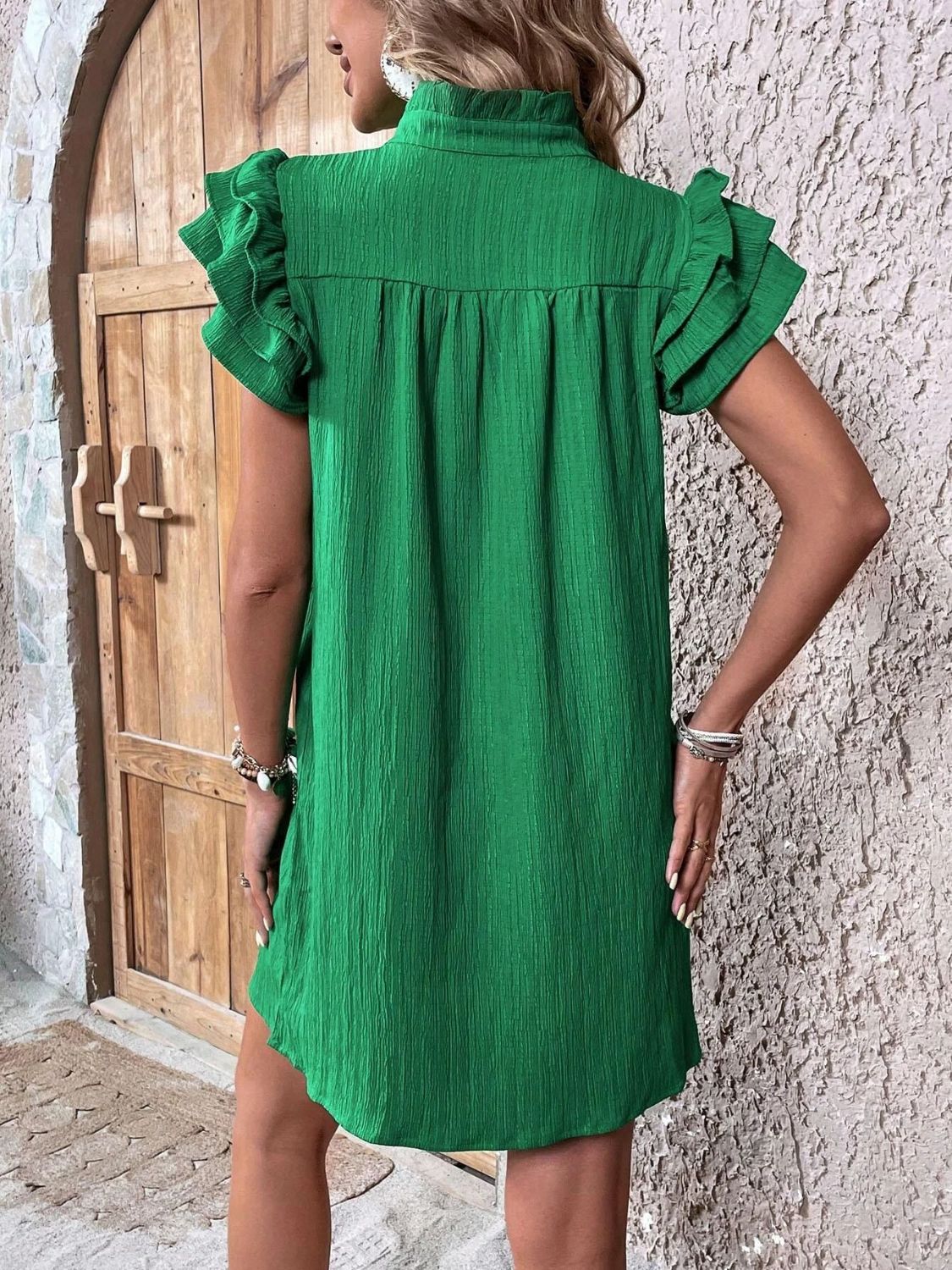 CD | Rochie mini cu volane și mâneci crestate