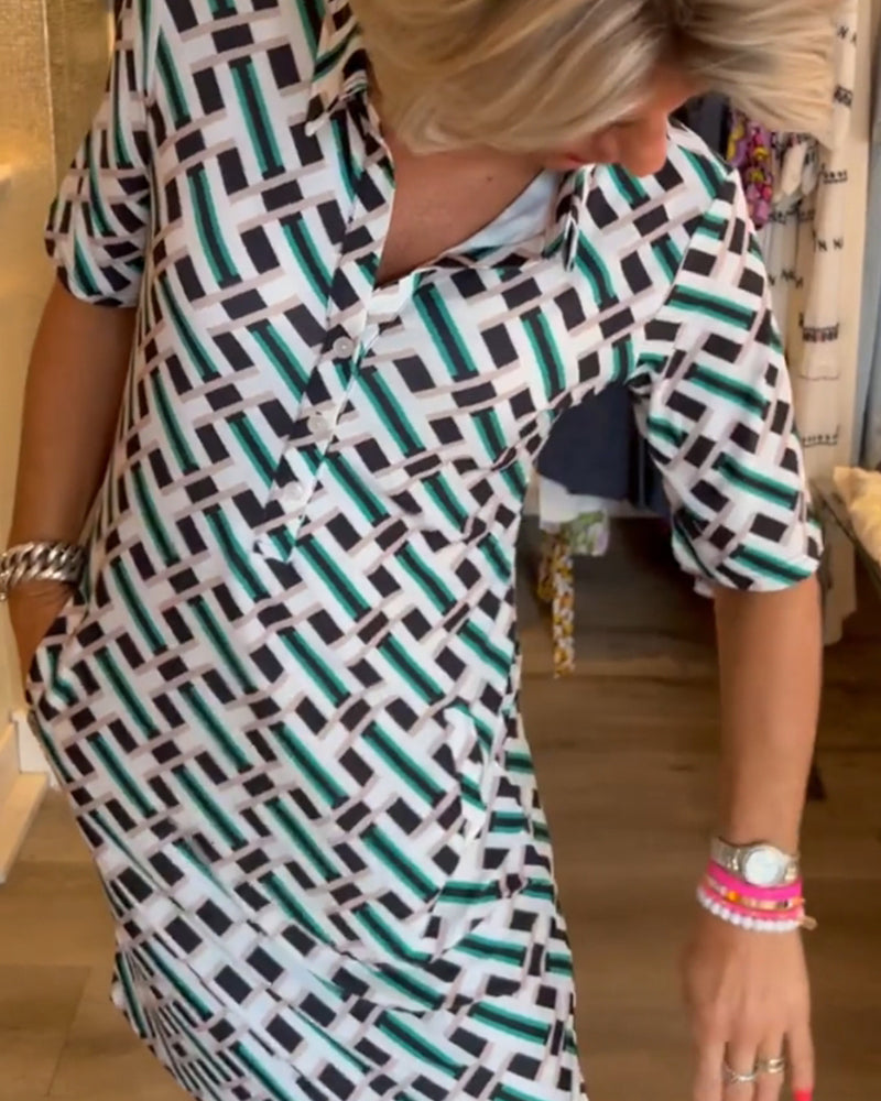 CD | Rochie cu model geometric și decolteu în V