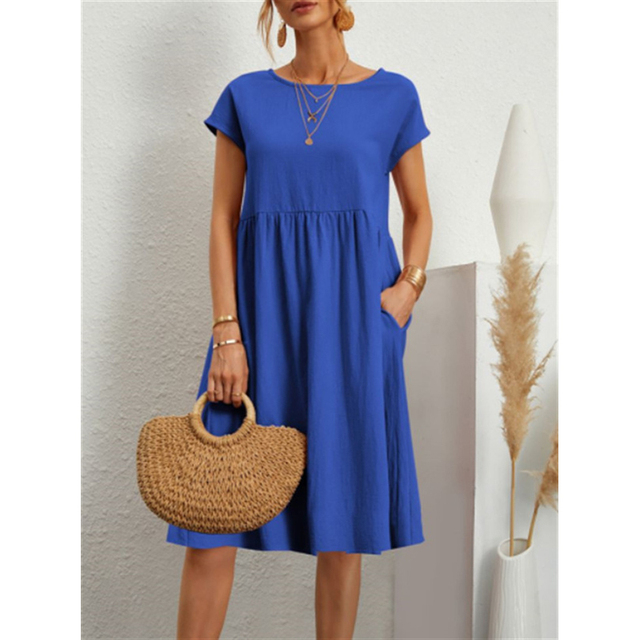 CD | Rochie midi la modă fără timp