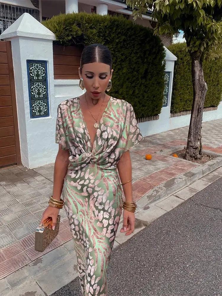 CD | Rochie midi elegantă cu model floral pentru femei - decolteu în V, mâneci scurte, plisată