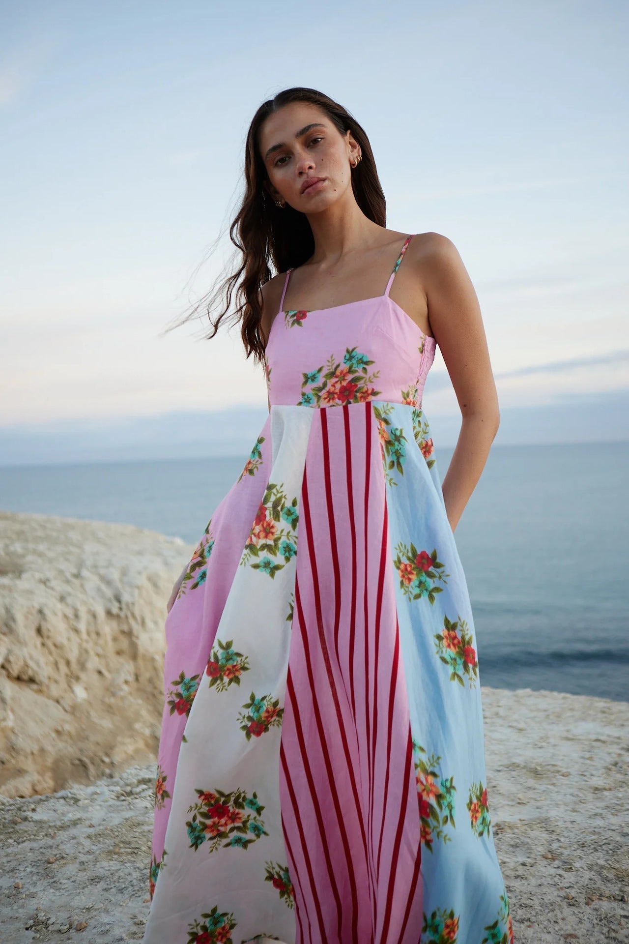 CD | Rochie maxi pentru femei - Bumbac ușor - Croială fluidă - Bretele spaghetti - Imprimeu artistic