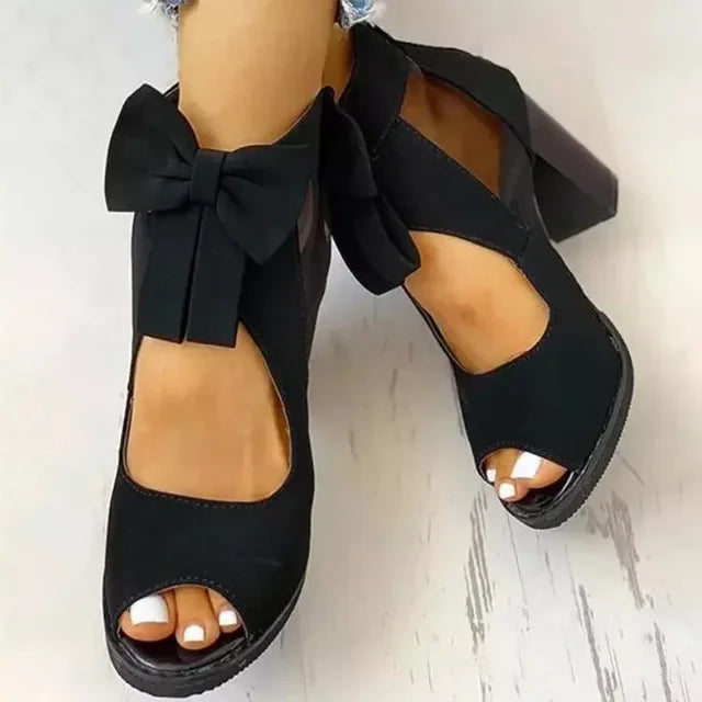 CD | Tocuri chic cu arc