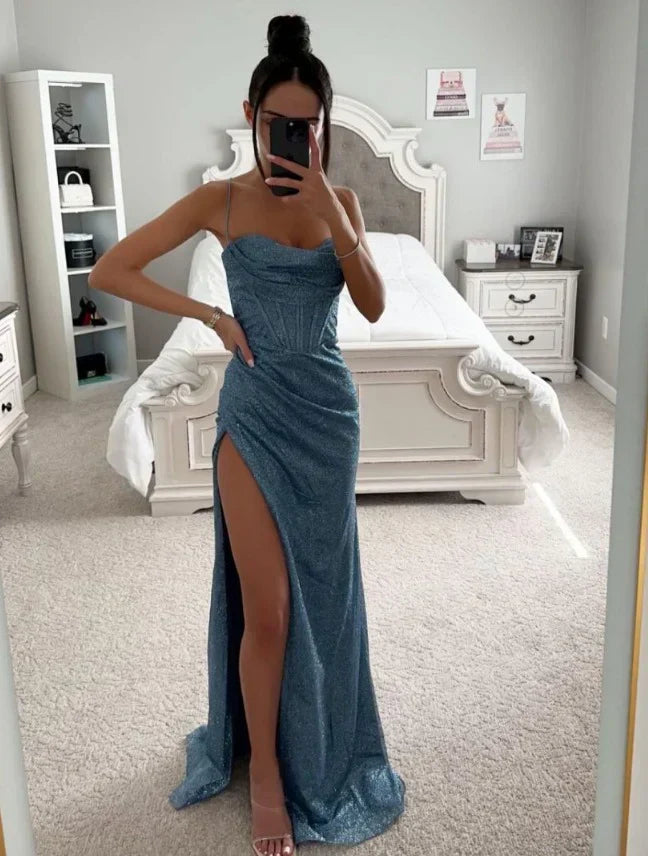 CD | Rochie elegantă cu tăietură