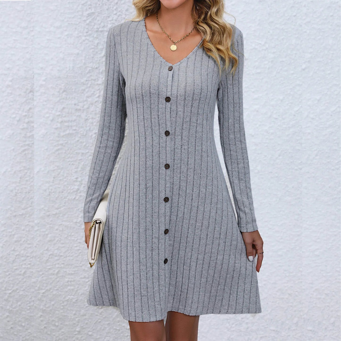 CD | Rochie midi chic cu decolteu în V și talie cu nasturi, mâneci lungi, monocolor