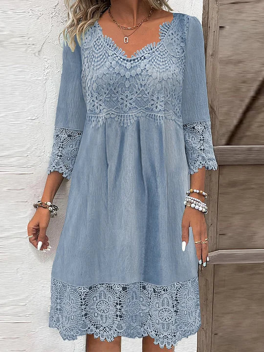 CD | Rochie midi din dantelă atemporală