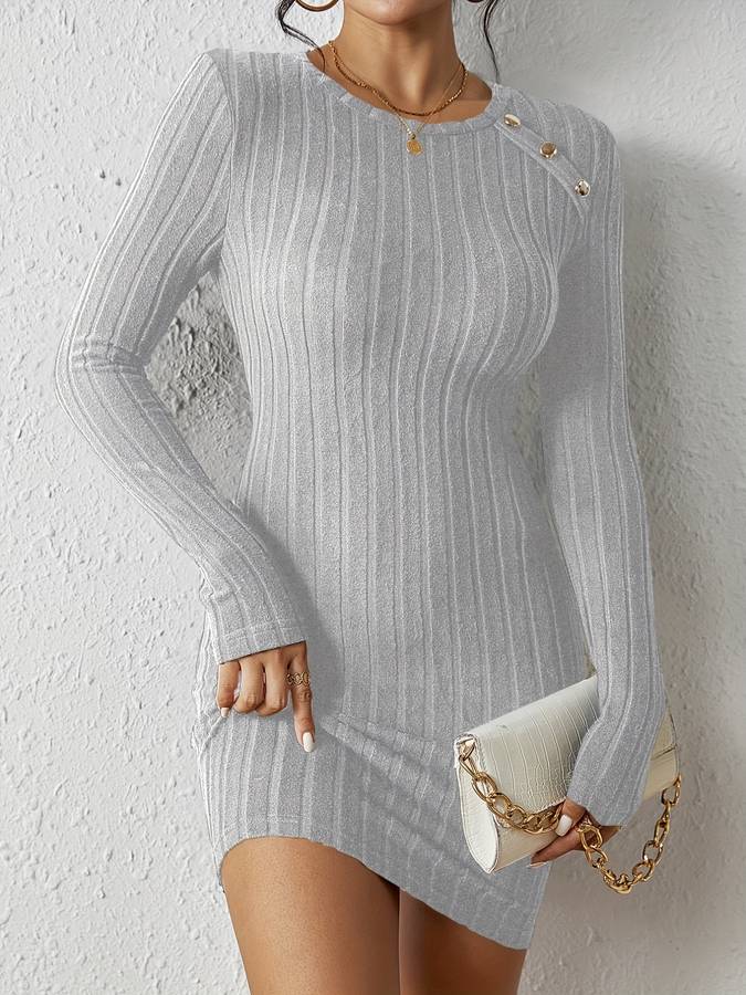 CD | Rochie la modă și minimalistă