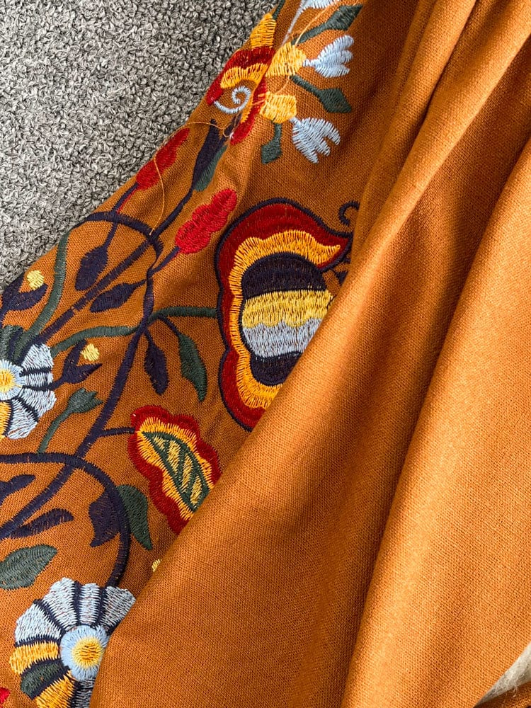 CD | Rochie vintage brodată