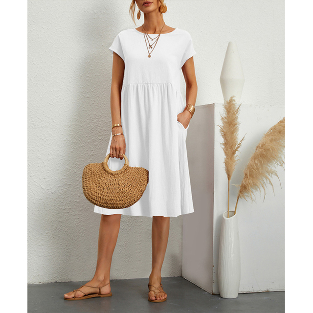 CD | Rochie midi la modă fără timp