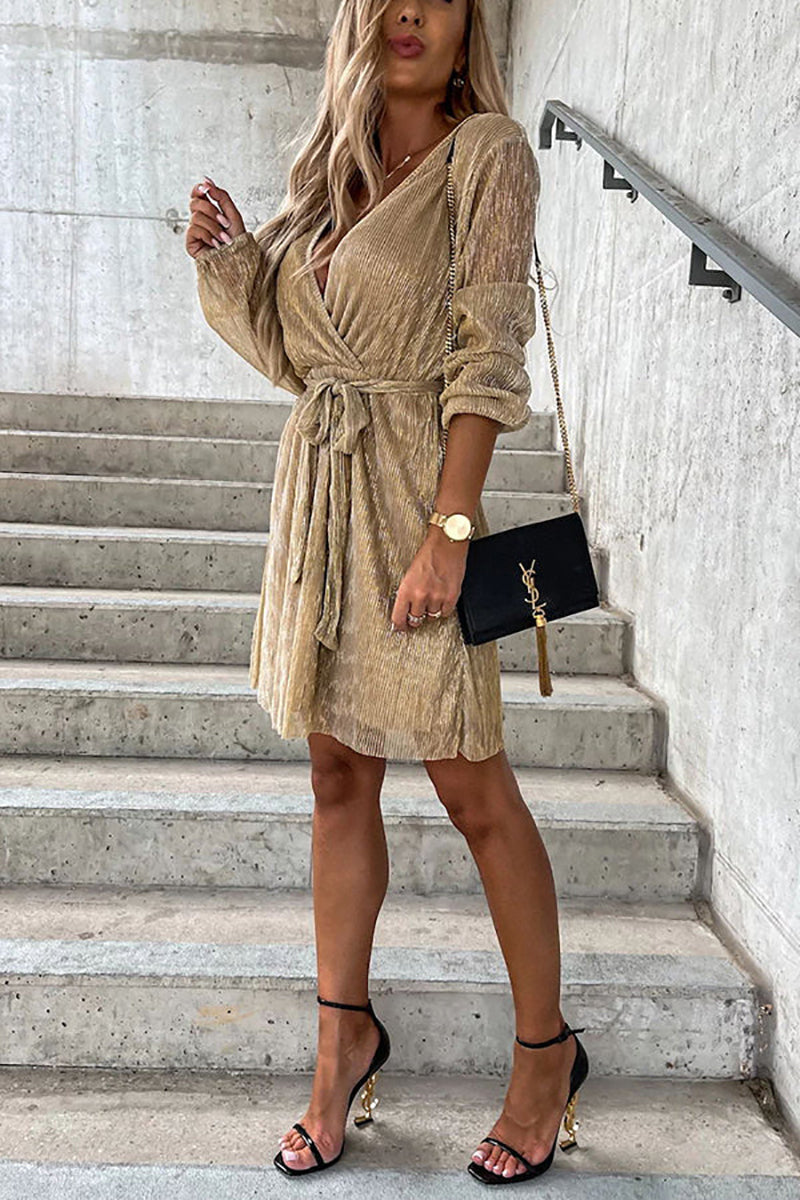 CD | Rochie mini cu mâneci lungi plisate