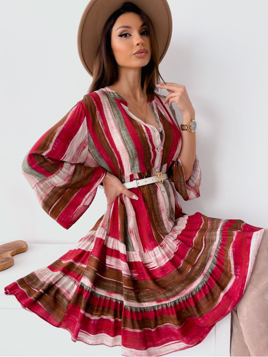 CD | Rochie mini cu mânecă lungă în dungi cu nasturi