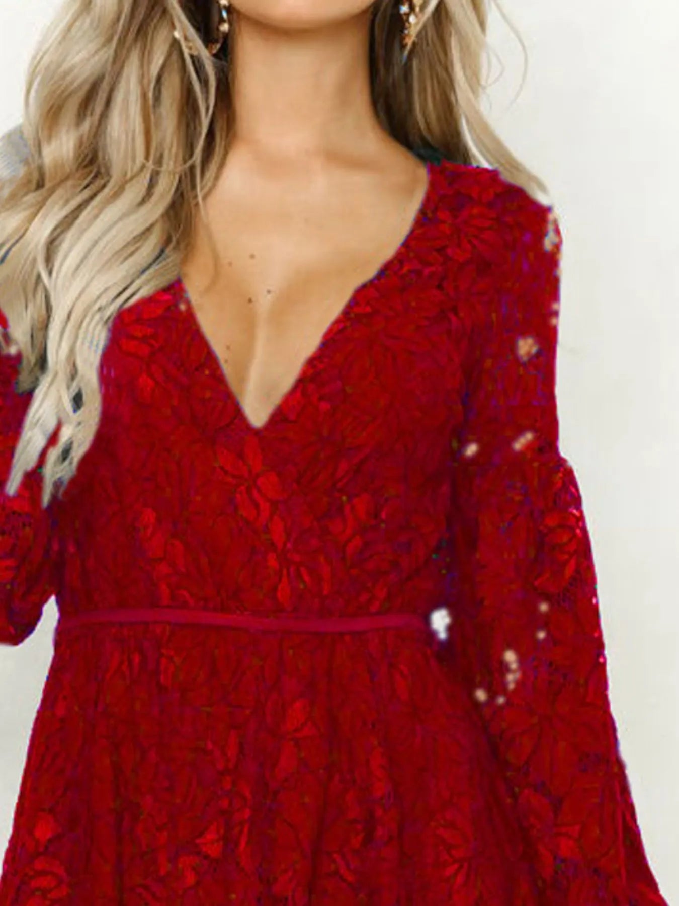 CD | Rochie mini cu mânecă lungă și decolteu în V din dantelă