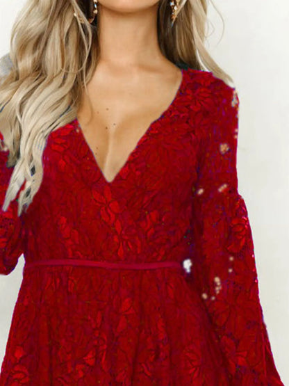 CD | Rochie mini cu mânecă lungă și decolteu în V din dantelă