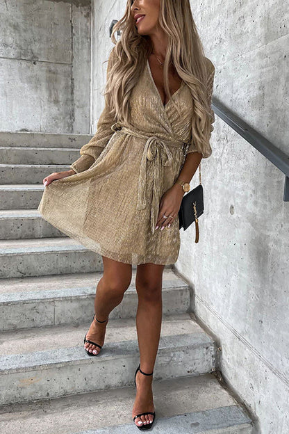 CD | Rochie mini cu mâneci lungi plisate