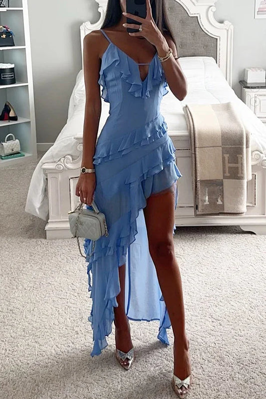 CD | Rochie lungă fluidă cu volane suprapuse și fantă neregulată pentru un aspect elegant