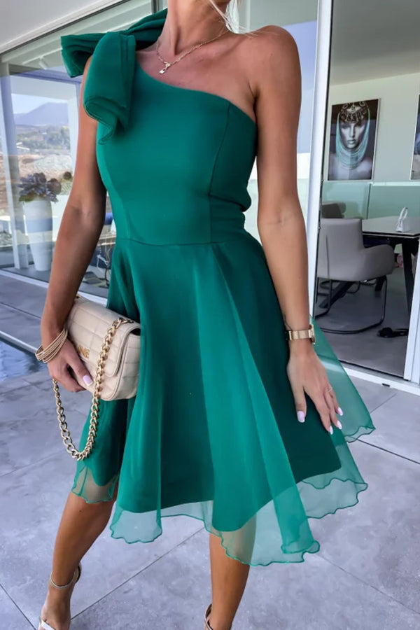 CD | Lifetime Celebrations rochie mini din tul cu arc pe un umăr