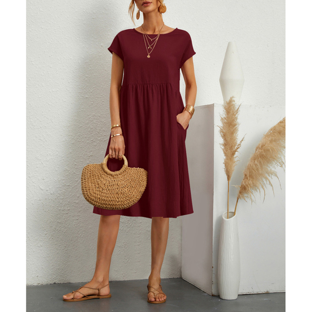 CD | Rochie midi la modă fără timp