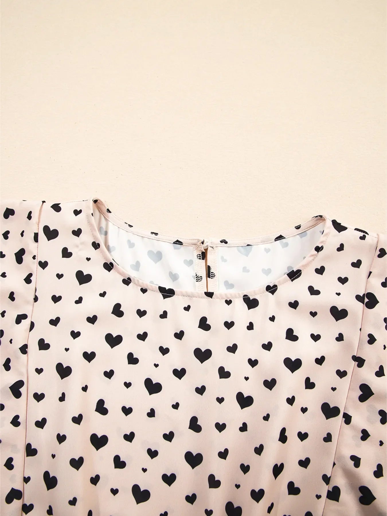 CD | Heart Flutter Sleeve Ruffle Mini Rochie