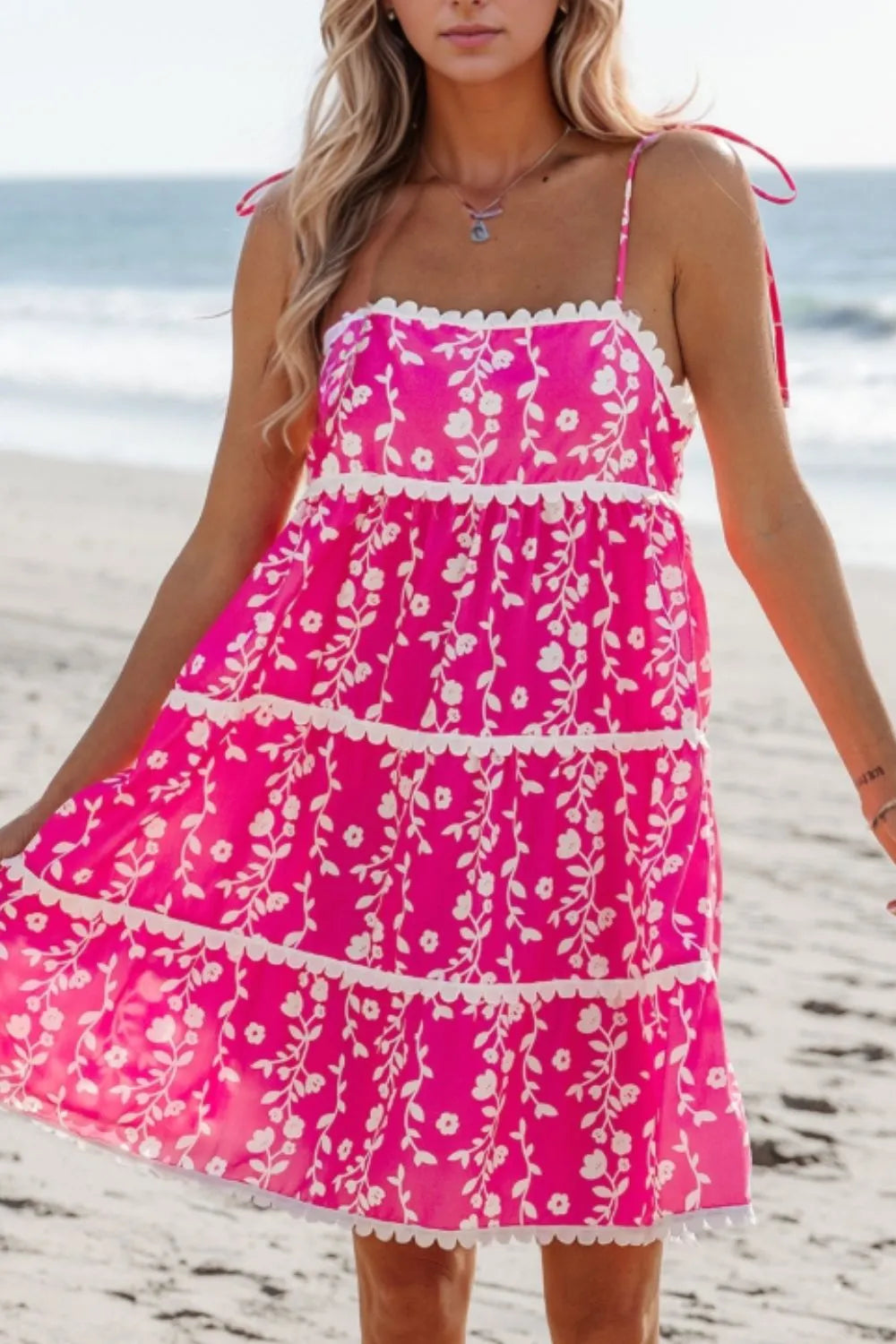 CD | Mini rochie fără mâneci cu imprimeu floral Ric Rac Patched