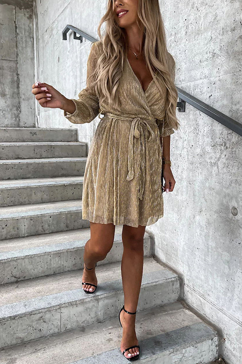CD | Rochie mini cu mâneci lungi plisate
