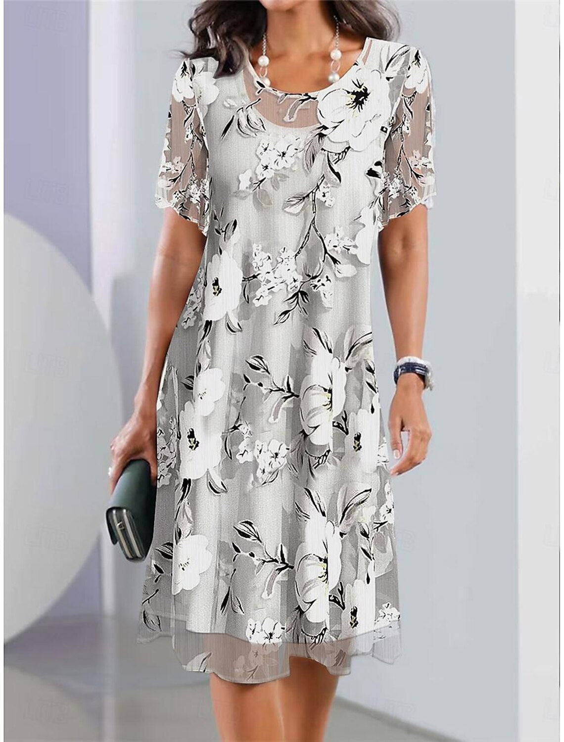 CD | Rochie midi plisată cu imprimeu floral pentru un stil elegant și confortabil