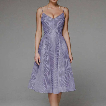 CD | Rochie midi pentru femei - A-line - Bretele spaghete - Design geometric cu decolteu în V