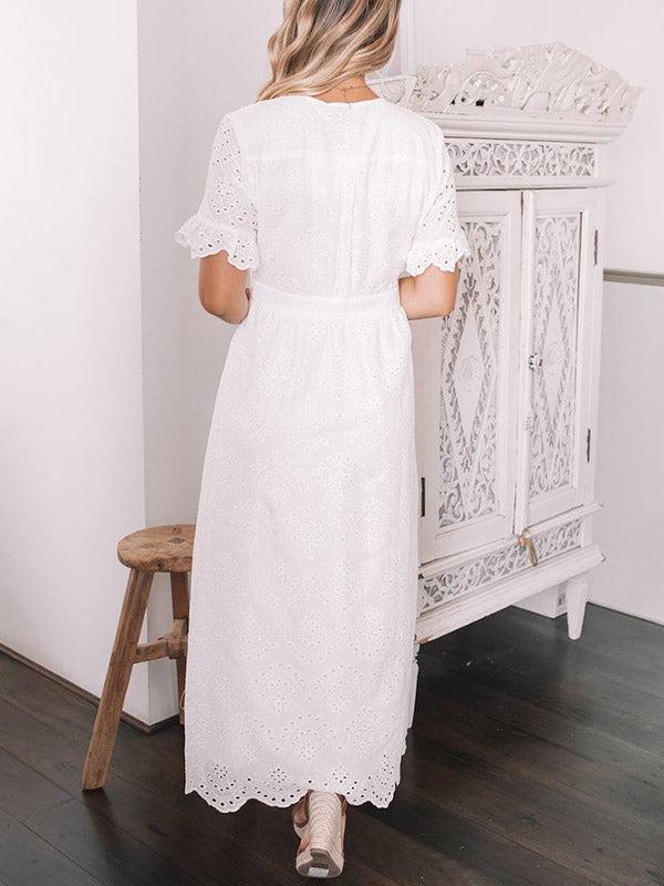 CD | Rochie midi cu broderie eyelet și croială cu nasturi