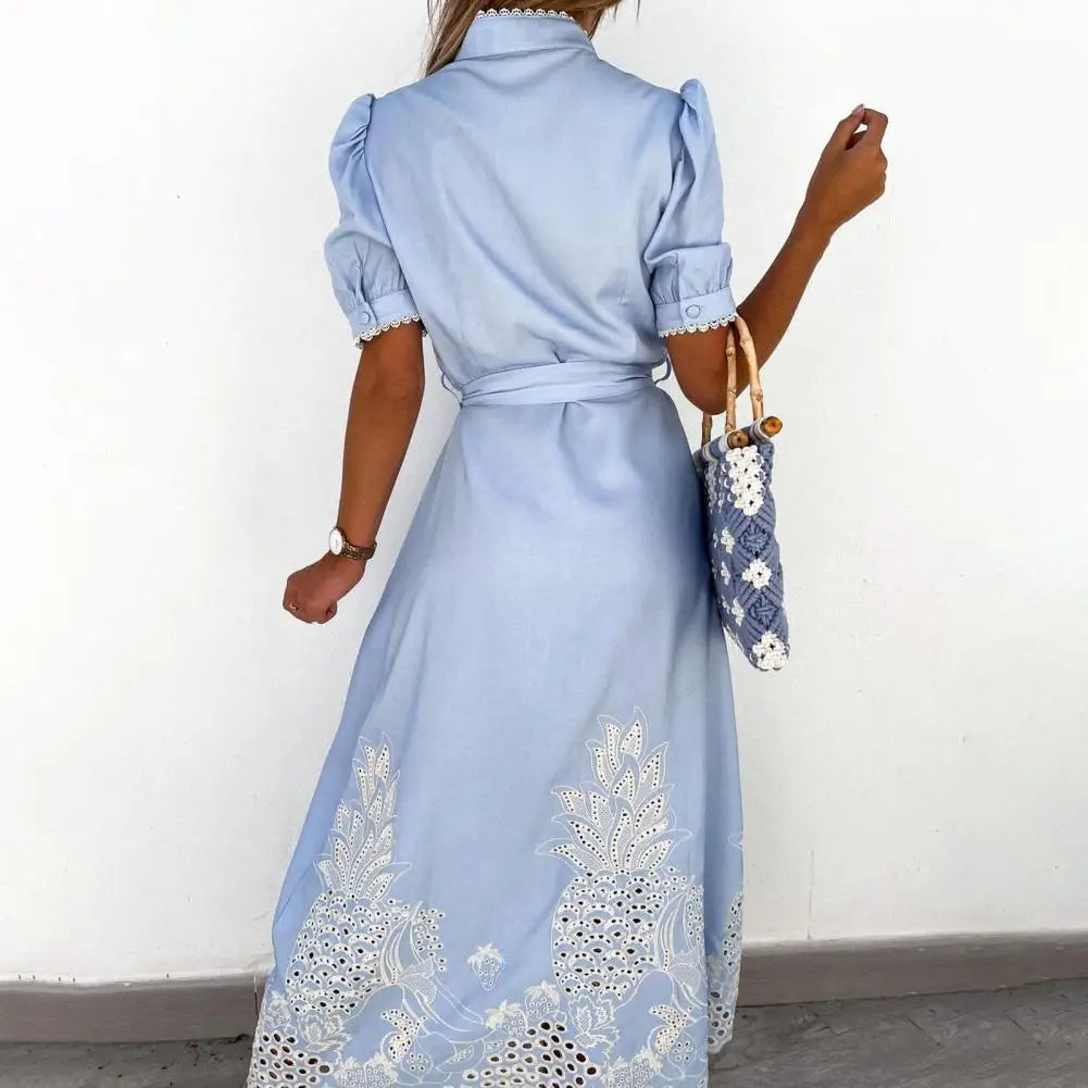 CD | Rochie brodată chic