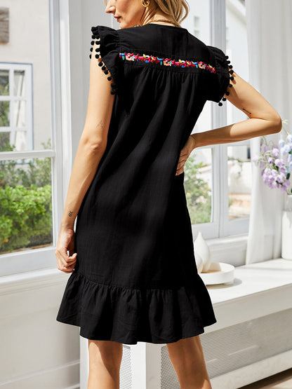 CD | Rochie mini cu mâneci fluturate și broderie
