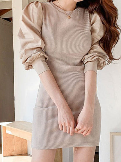 CD | Rochie midi tricotată cu mânecă lungă și patchwork