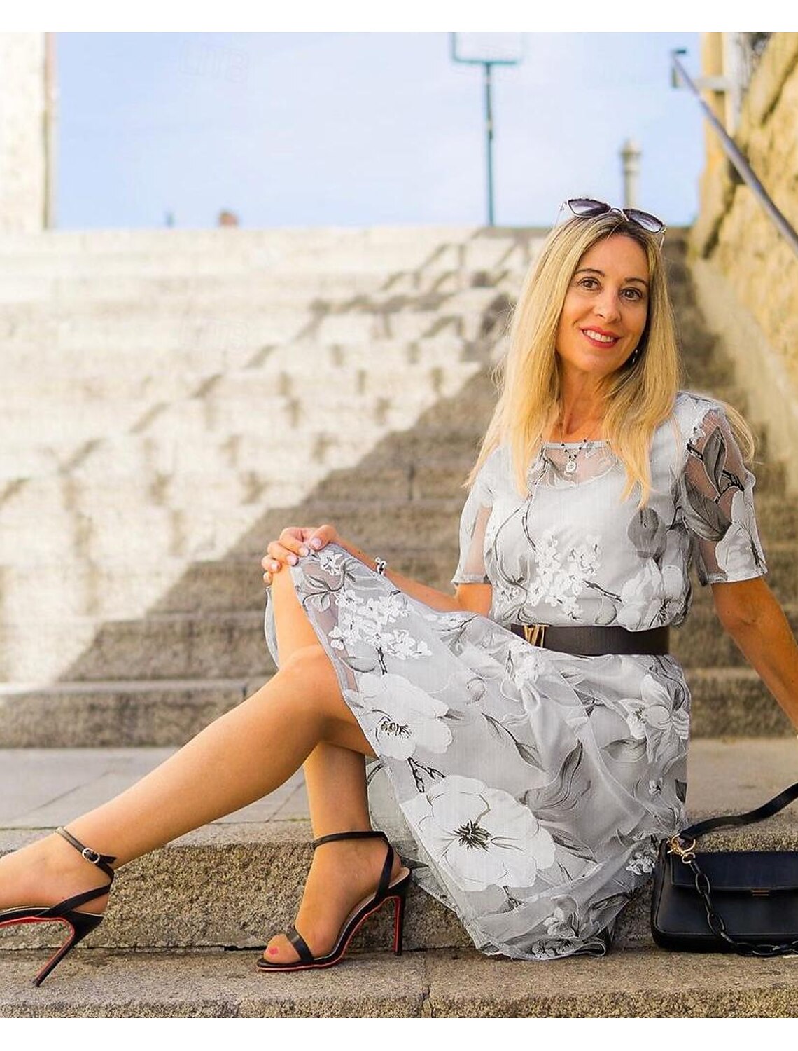 CD | Rochie midi plisată cu imprimeu floral pentru un stil elegant și confortabil