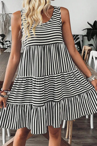 CD | Rochie mini cu dungi și decolteu rotund fără mâneci