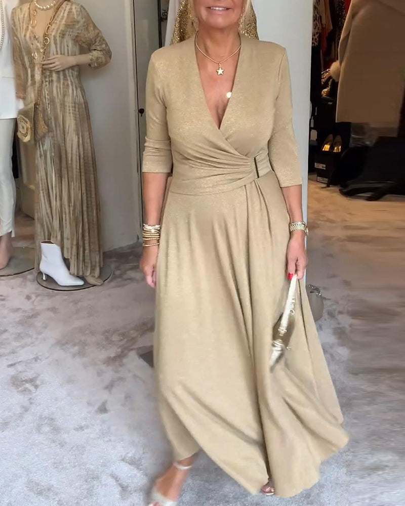CD | Rochie monocromă elegantă cu decolteu în V și mâneci trei sferturi