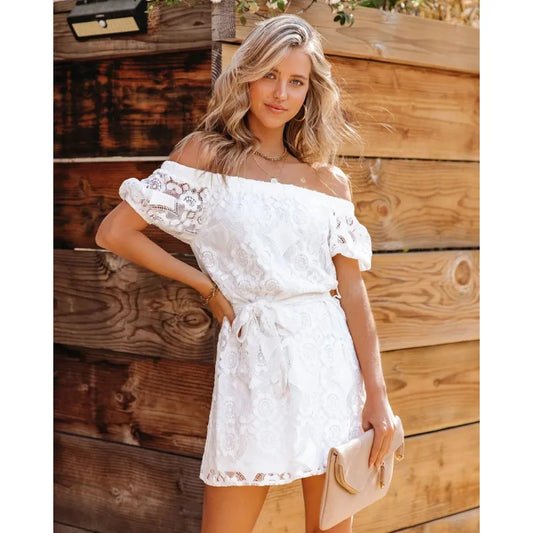 CD | Rochie mini din dantelă