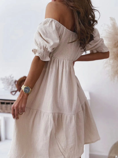 CD | Rochie mini cu umăr liber și smocked