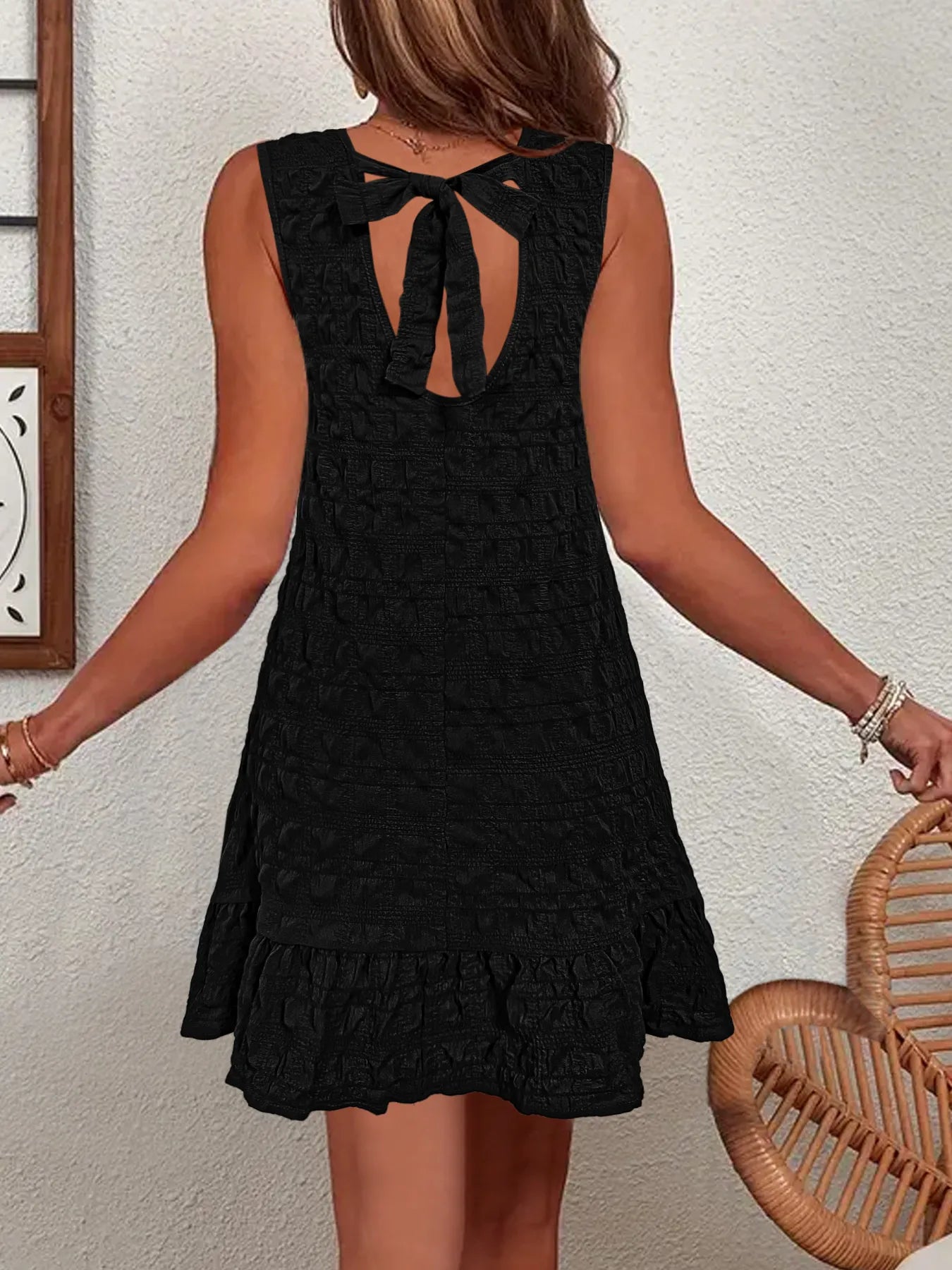 CD | Rochie mini fără mâneci cu tiv cu volane