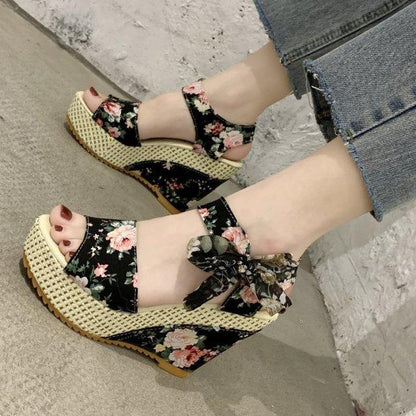 CD | Pantofi Wedges cu tocuri